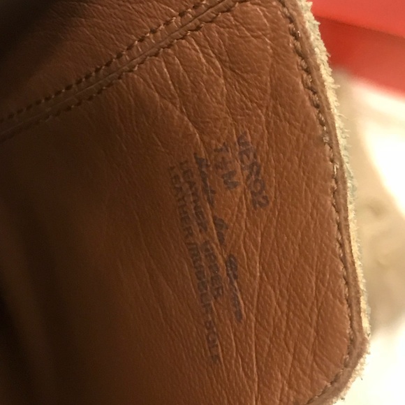 Donald J Pliner gold/tan open bootie - Picture 5 of 5